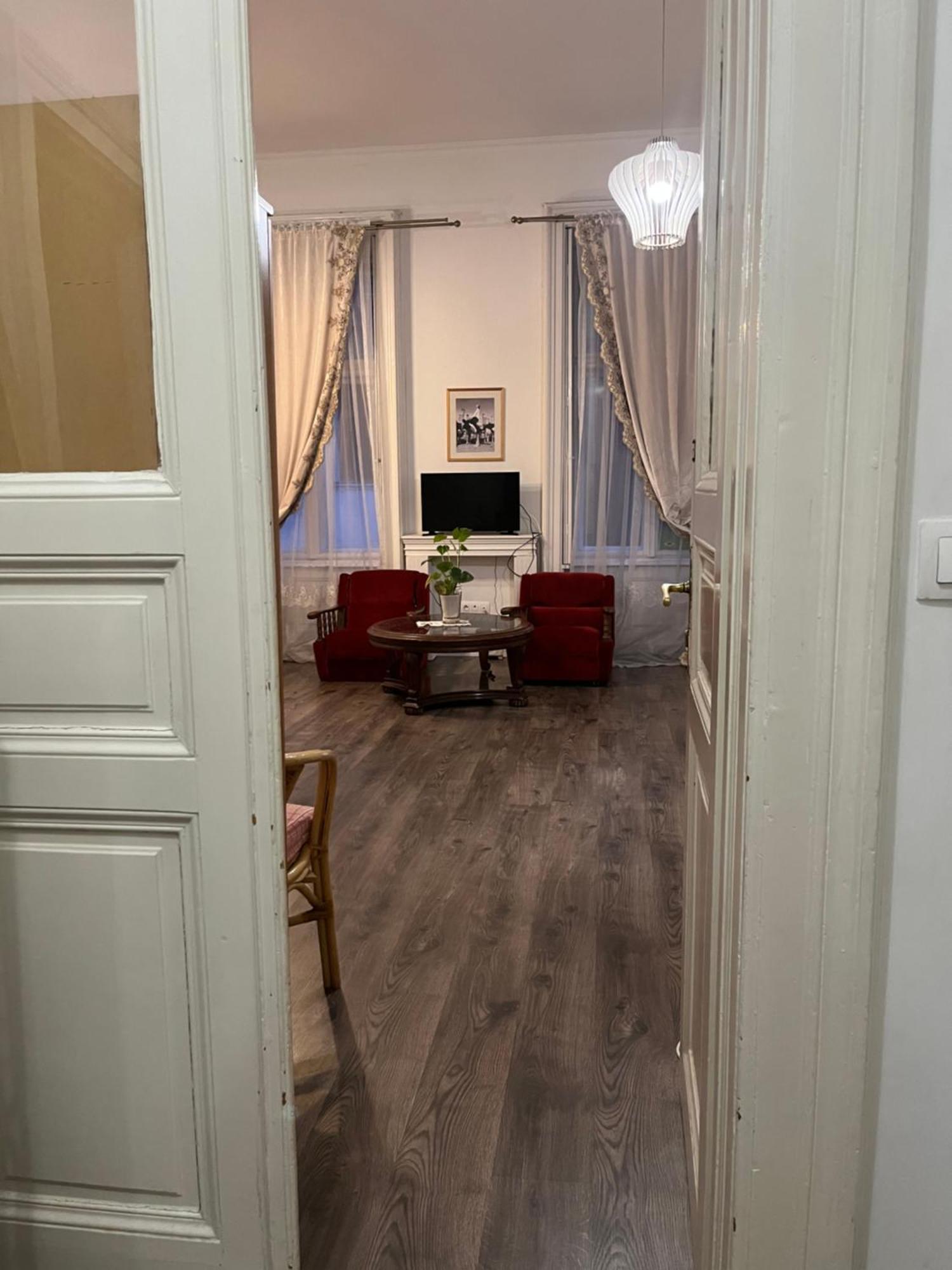Oktogon Modern Apartment ブダペスト エクステリア 写真